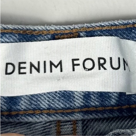 Aritzia Denim Forum Joni High Rise Loose 29L Jeans - Picture 6 of 13